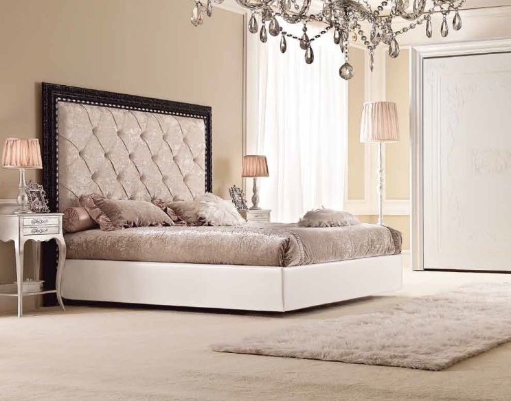 Кровать Glamour Collection art.5008 от магазина Piramida Interiors