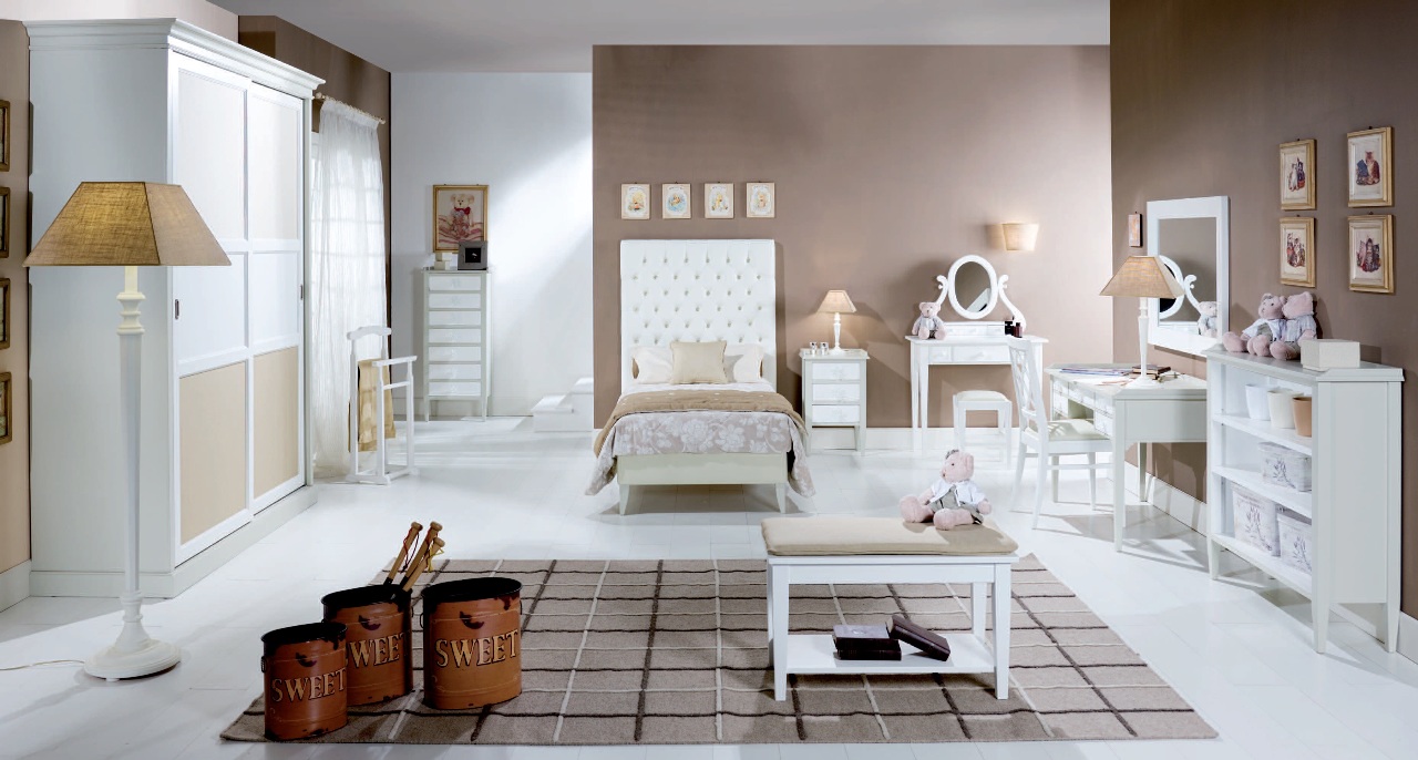 Композиция Junior art.DUBAI от магазина Piramida Interiors