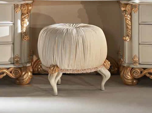 Пуф Mon Amour art.2394 от магазина Piramida Interiors