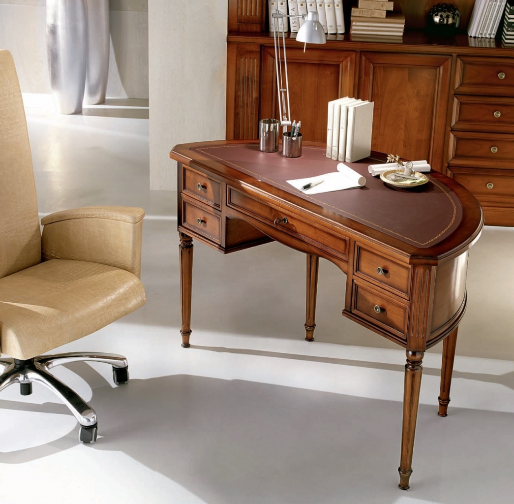 Письменный стол Collezione Diamante art.D004 от магазина Piramida Interiors