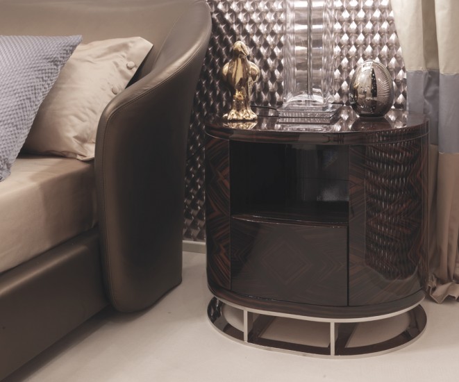 Прикроватная тумба Dolce Vita art.DV152_1 от магазина Piramida Interiors