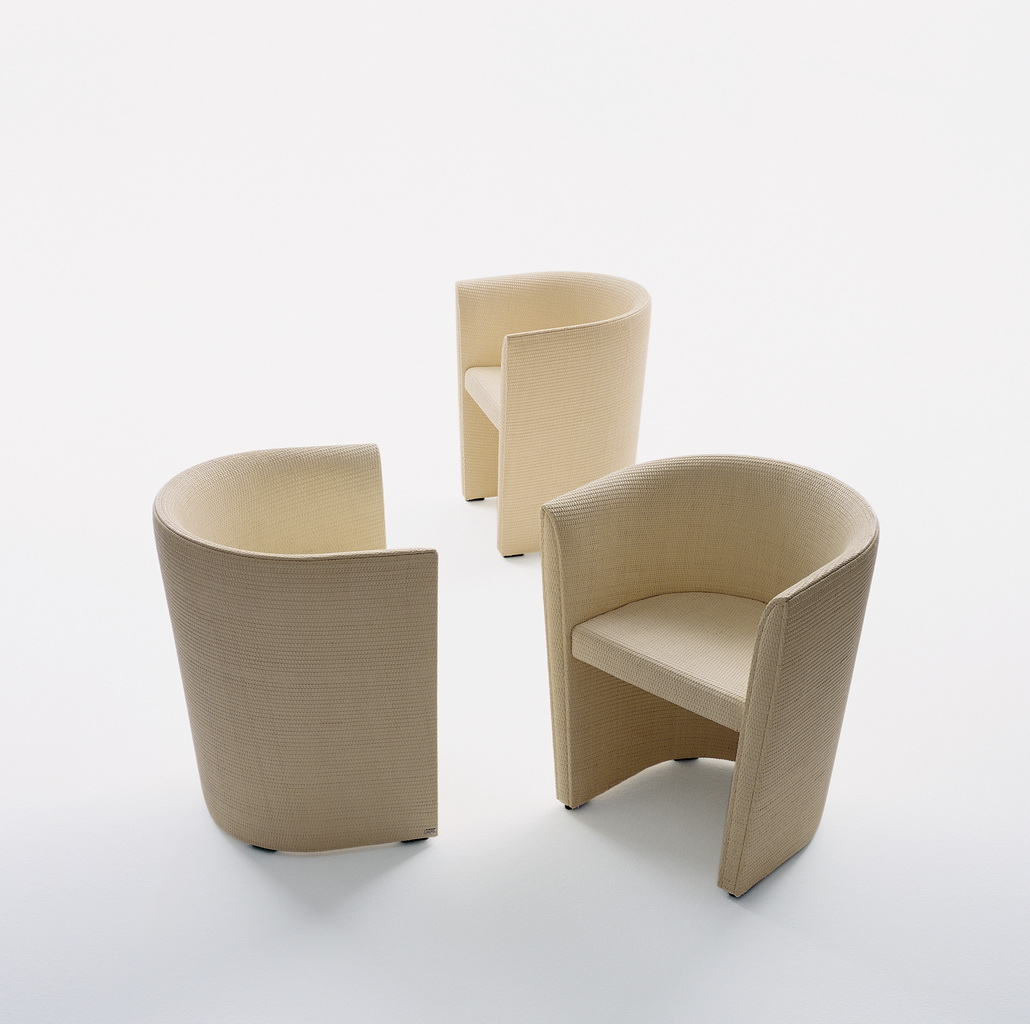 Кресло Mini ton art.01500 от магазина Piramida Interiors