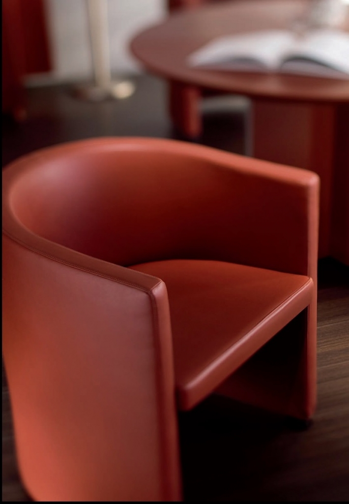 Кресло Meeting Chairs art.691 от магазина Piramida Interiors