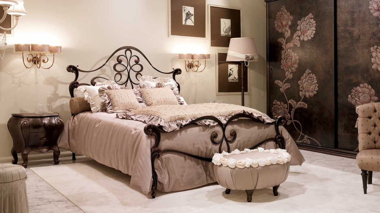 Кровать Hilton art.HIL от магазина Piramida Interiors
