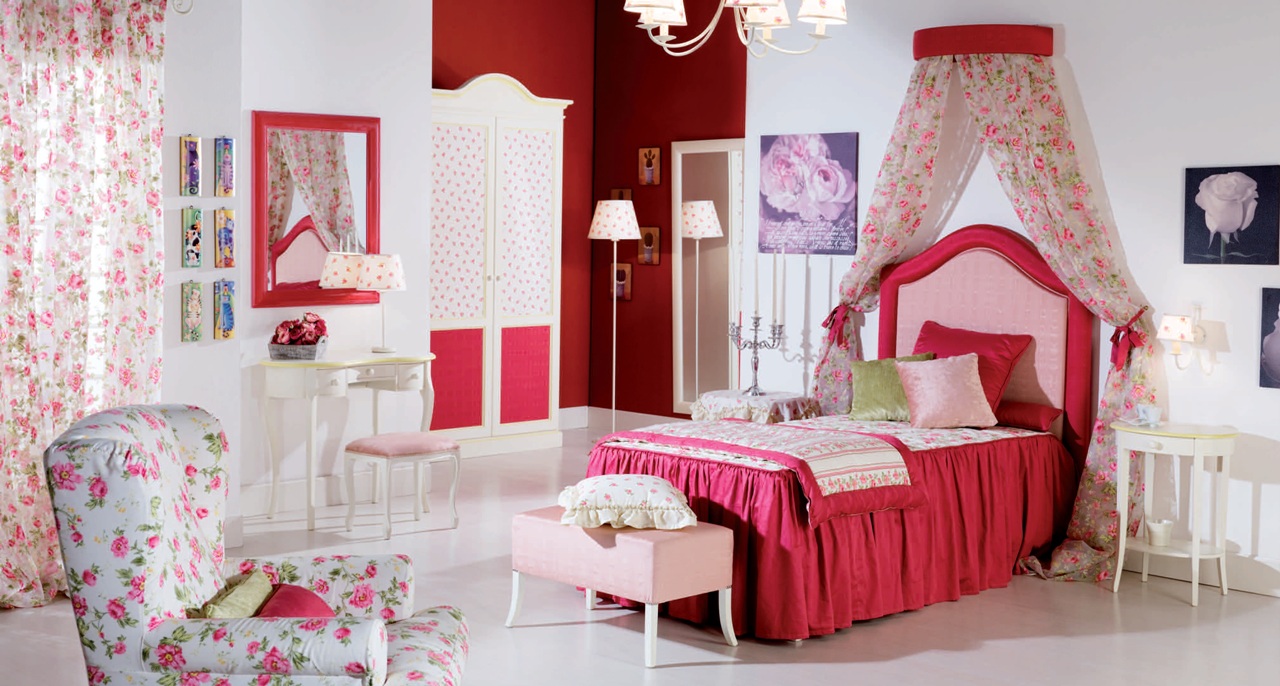 Композиция Junior art.PRAGA от магазина Piramida Interiors