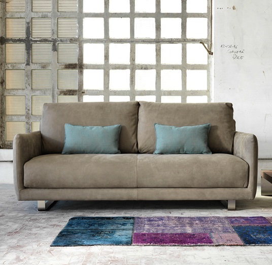 Диван Contract 2014 art.ARAKI от магазина Piramida Interiors