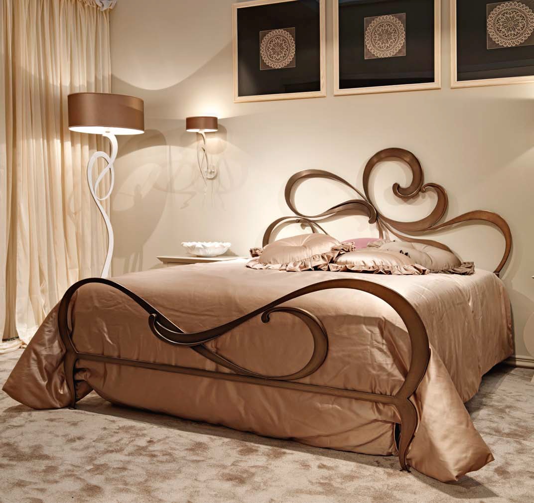 Кровать Erik art.ERI от магазина Piramida Interiors
