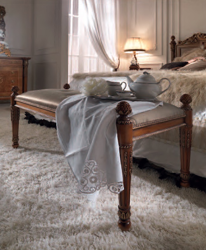 Банкетка Live the Luxury art.34 от магазина Piramida Interiors