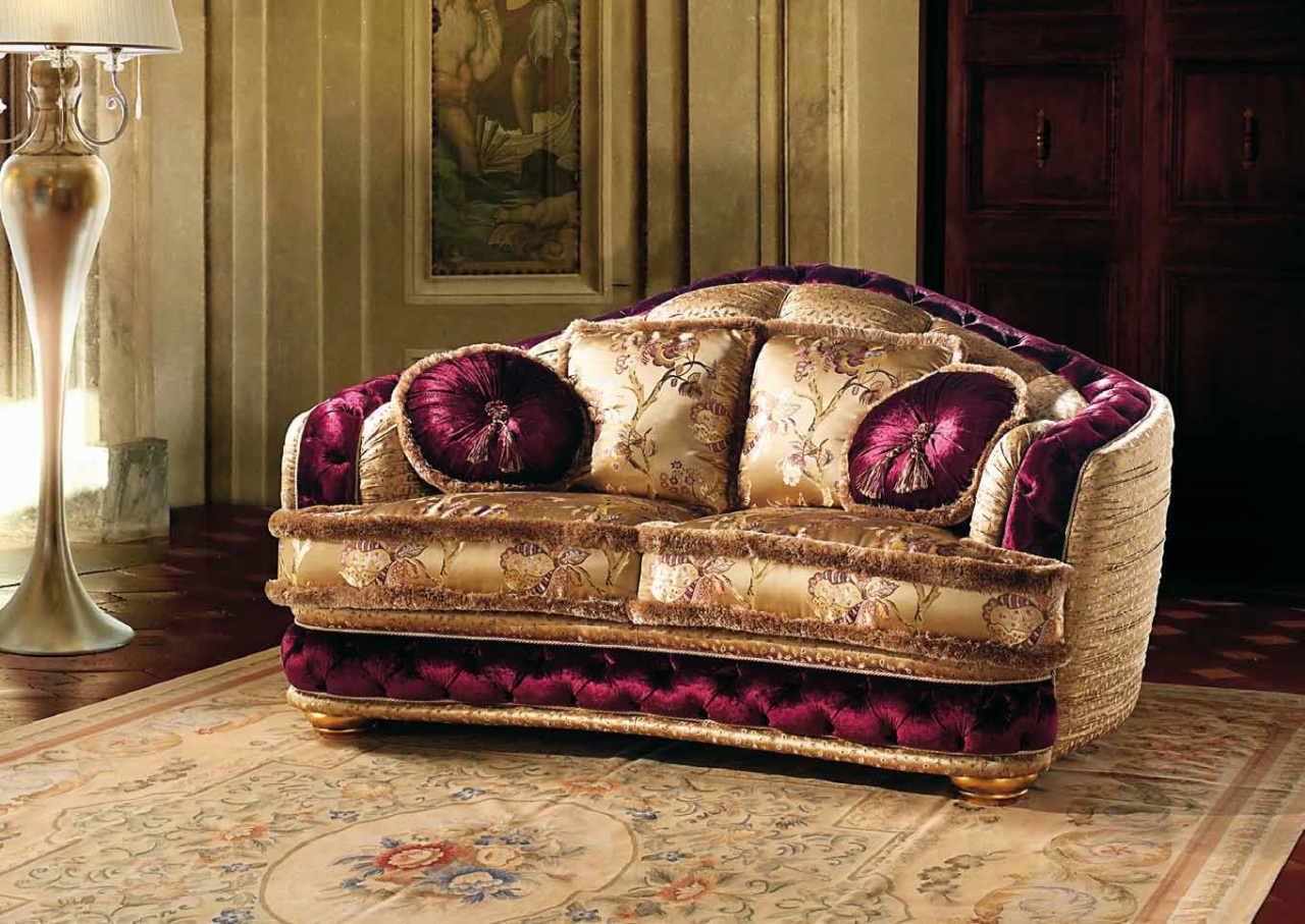 Диван Classico art.CHARME_1 от магазина Piramida Interiors