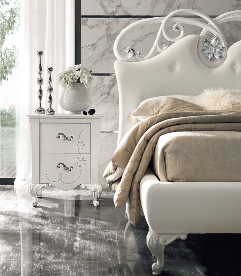 Прикроватная тумба My Love art.018 от магазина Piramida Interiors