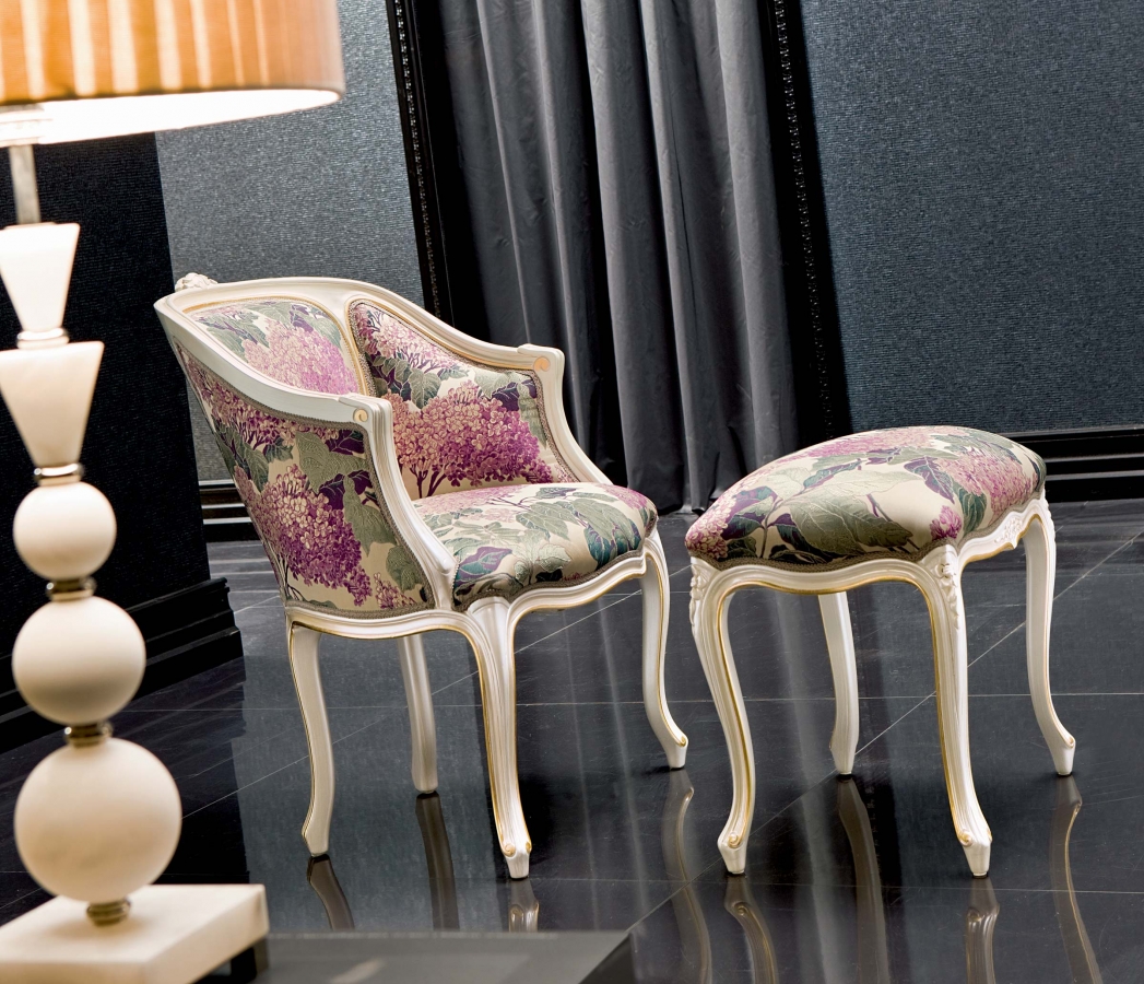 Кресло Poltroncina art.1708 от магазина Piramida Interiors