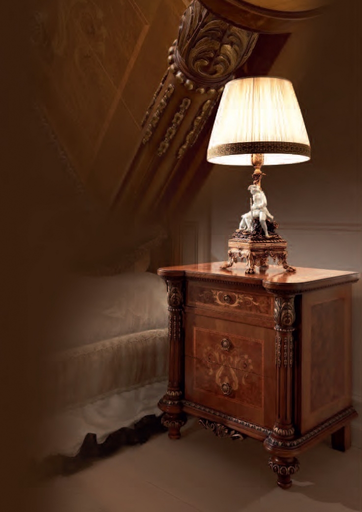 Прикроватная тумба Live the Luxury art.31c от магазина Piramida Interiors