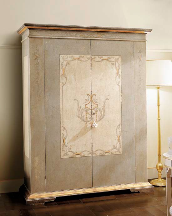 Шкаф Blasone art.250 от магазина Piramida Interiors
