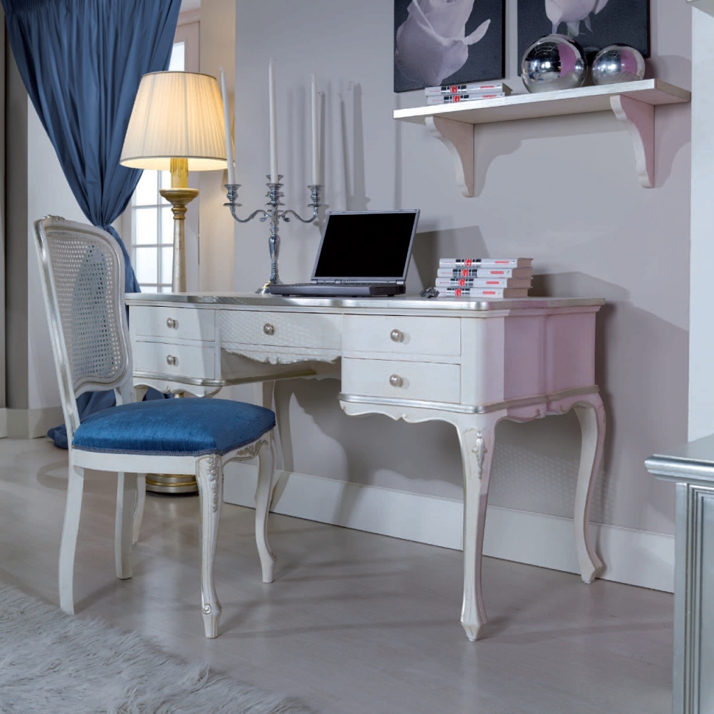 Письменный стол Junior art.OS031 от магазина Piramida Interiors