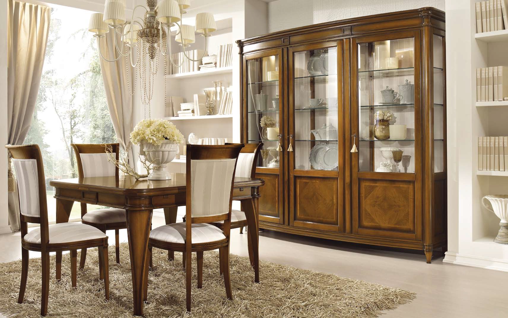 Витрина Carlotta art.191 от магазина Piramida Interiors