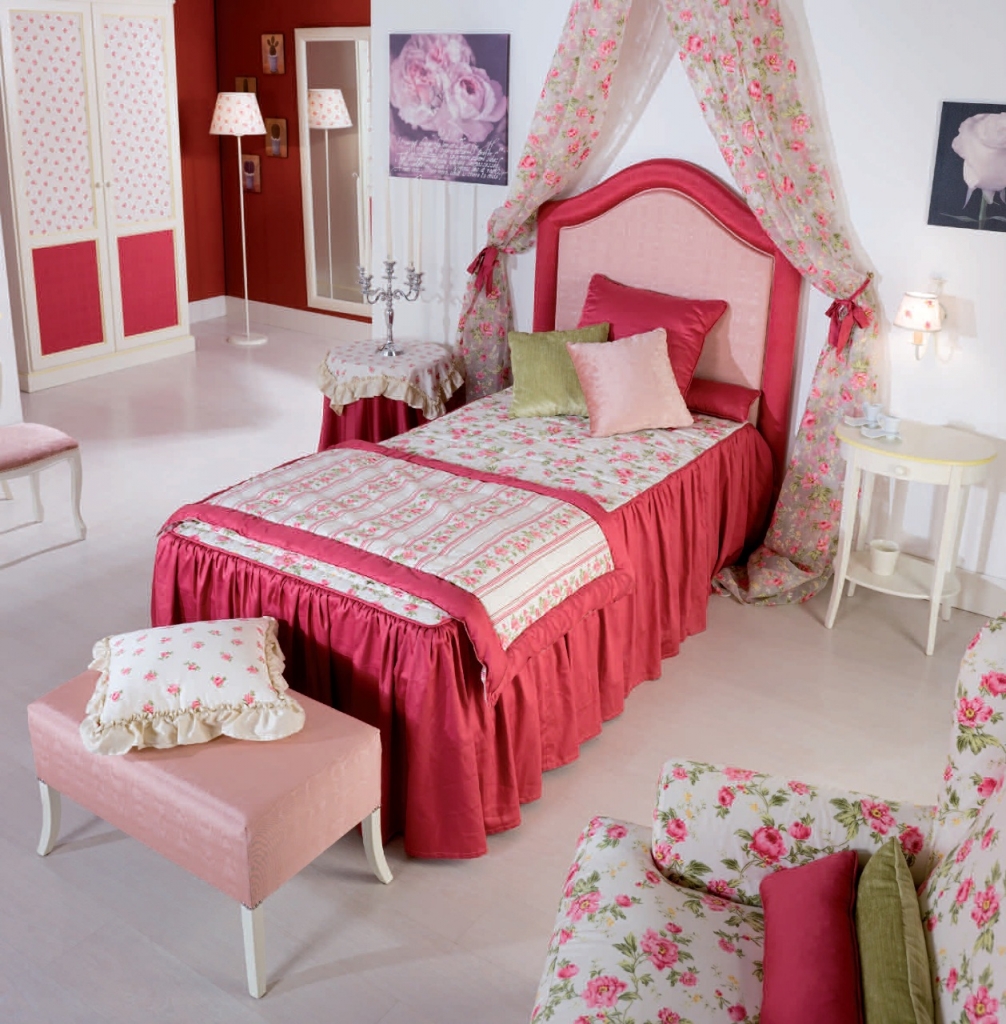Кровать Junior art.PR001 от магазина Piramida Interiors