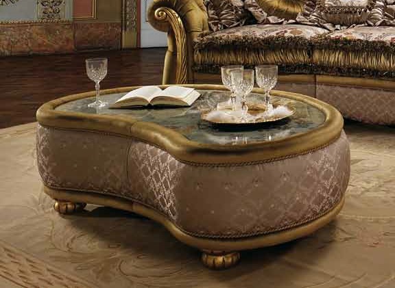 Журнальный стол Classico art.VANITY_3 от магазина Piramida Interiors