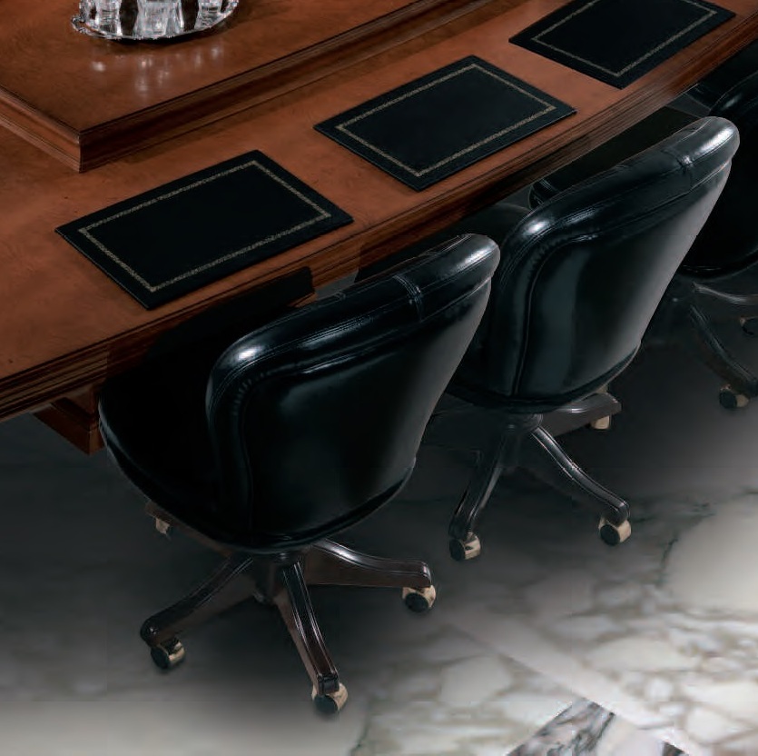 Стул Live the Luxury art.492 от магазина Piramida Interiors