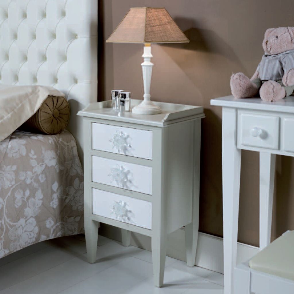 Прикроватная тумба Junior art.DU011 от магазина Piramida Interiors