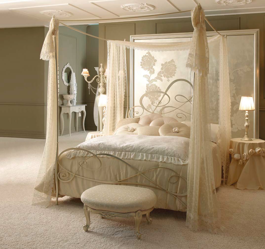 Кровать Lolita art.LOT-B от магазина Piramida Interiors