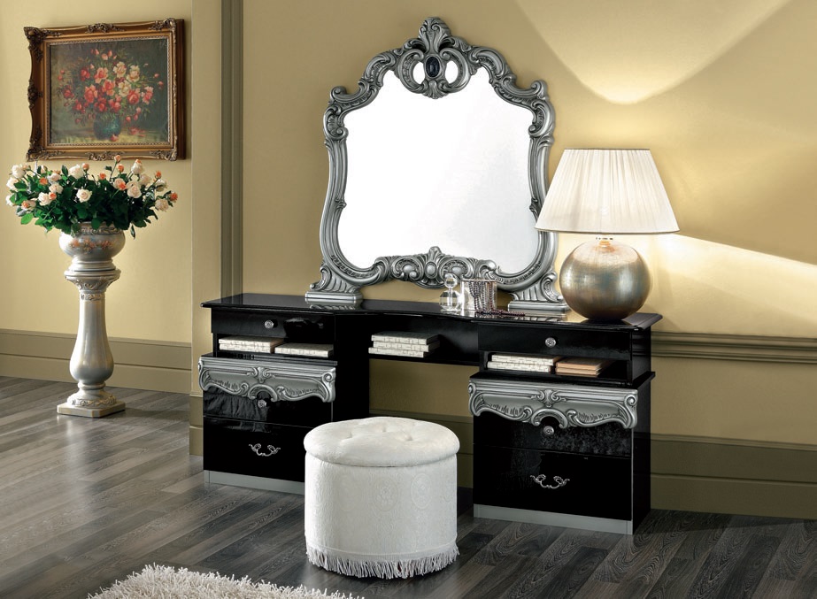 Композиция Gold Collection art.BAROCCO_BLACK_3 от магазина Piramida Interiors
