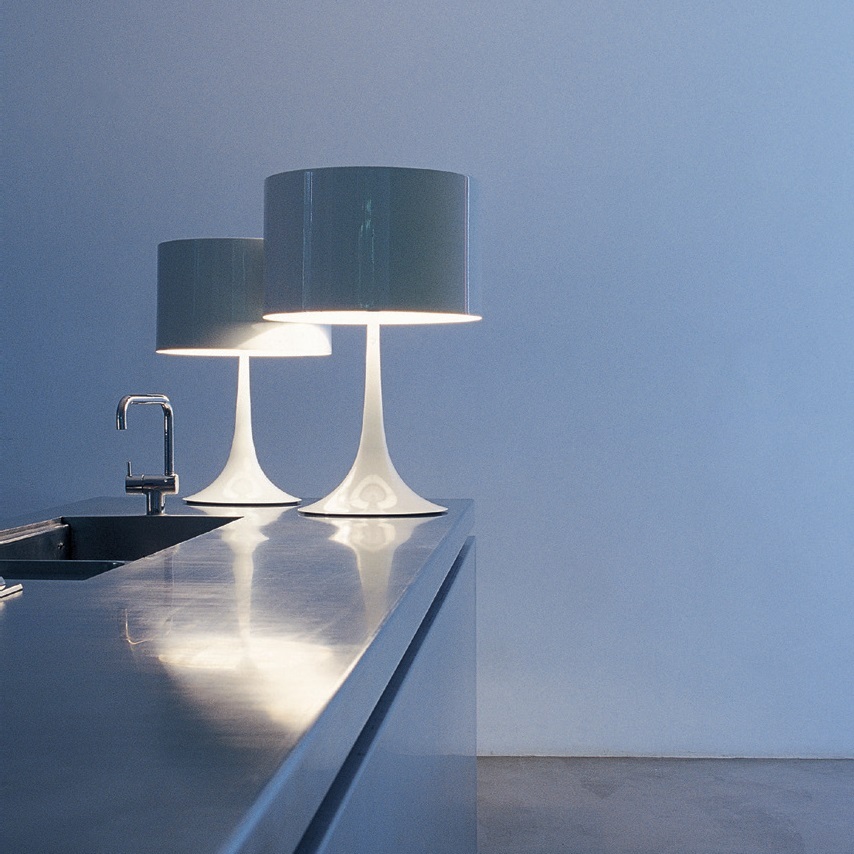Лампа настольная Decorative art.SPUN_LIGHT_T1 от магазина Piramida Interiors