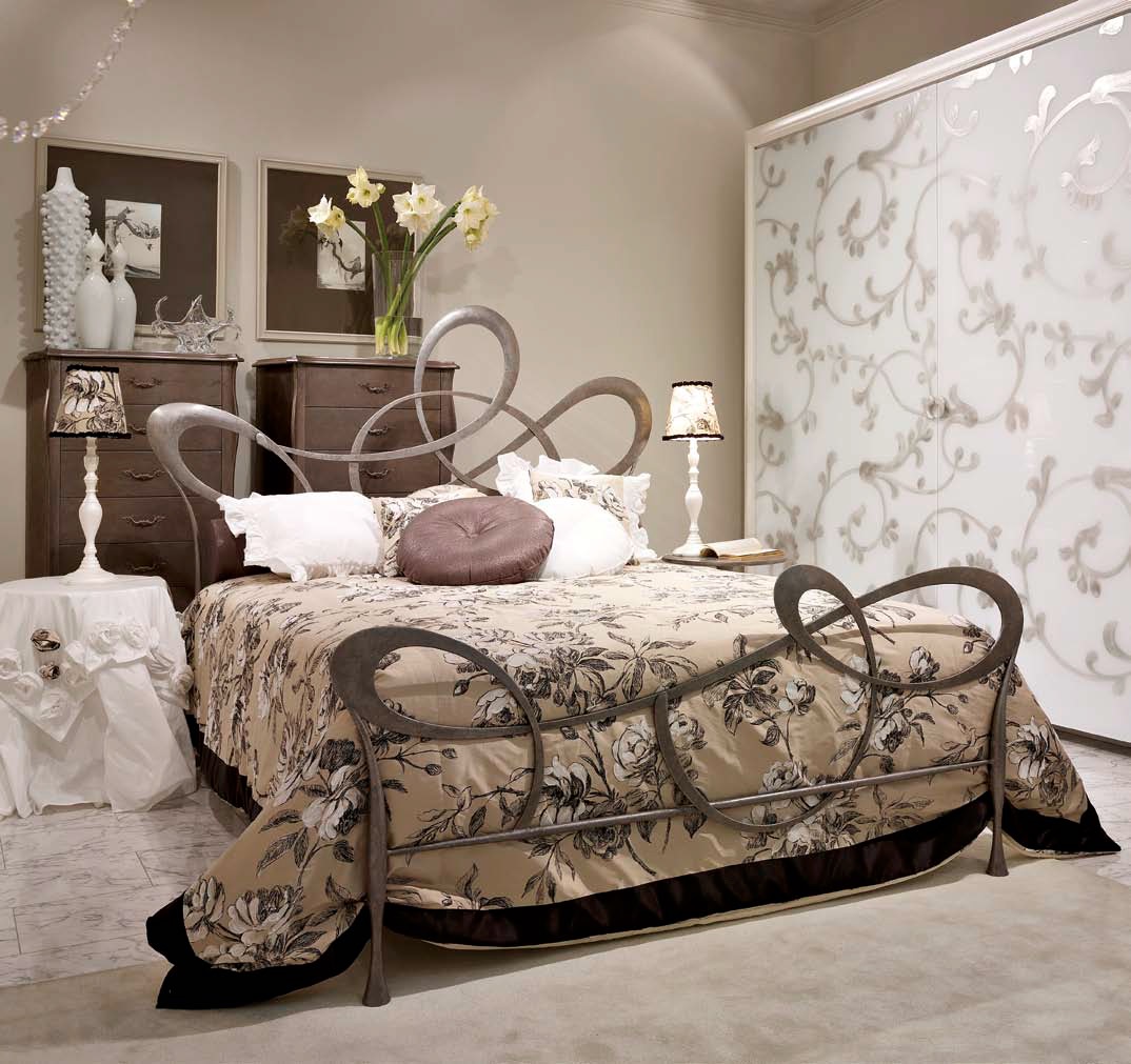 Кровать Swing art.SWI от магазина Piramida Interiors