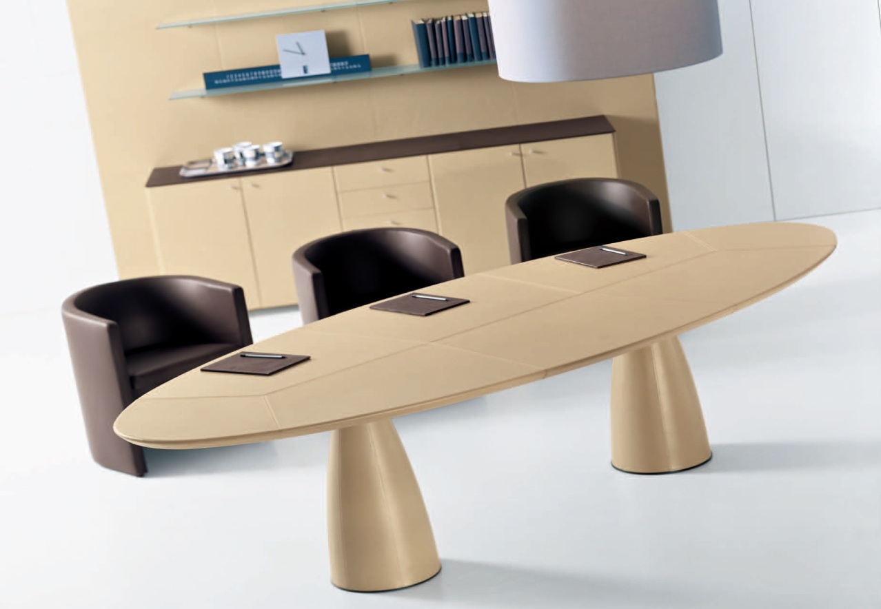 Письменный стол Mythos art.397 от магазина Piramida Interiors