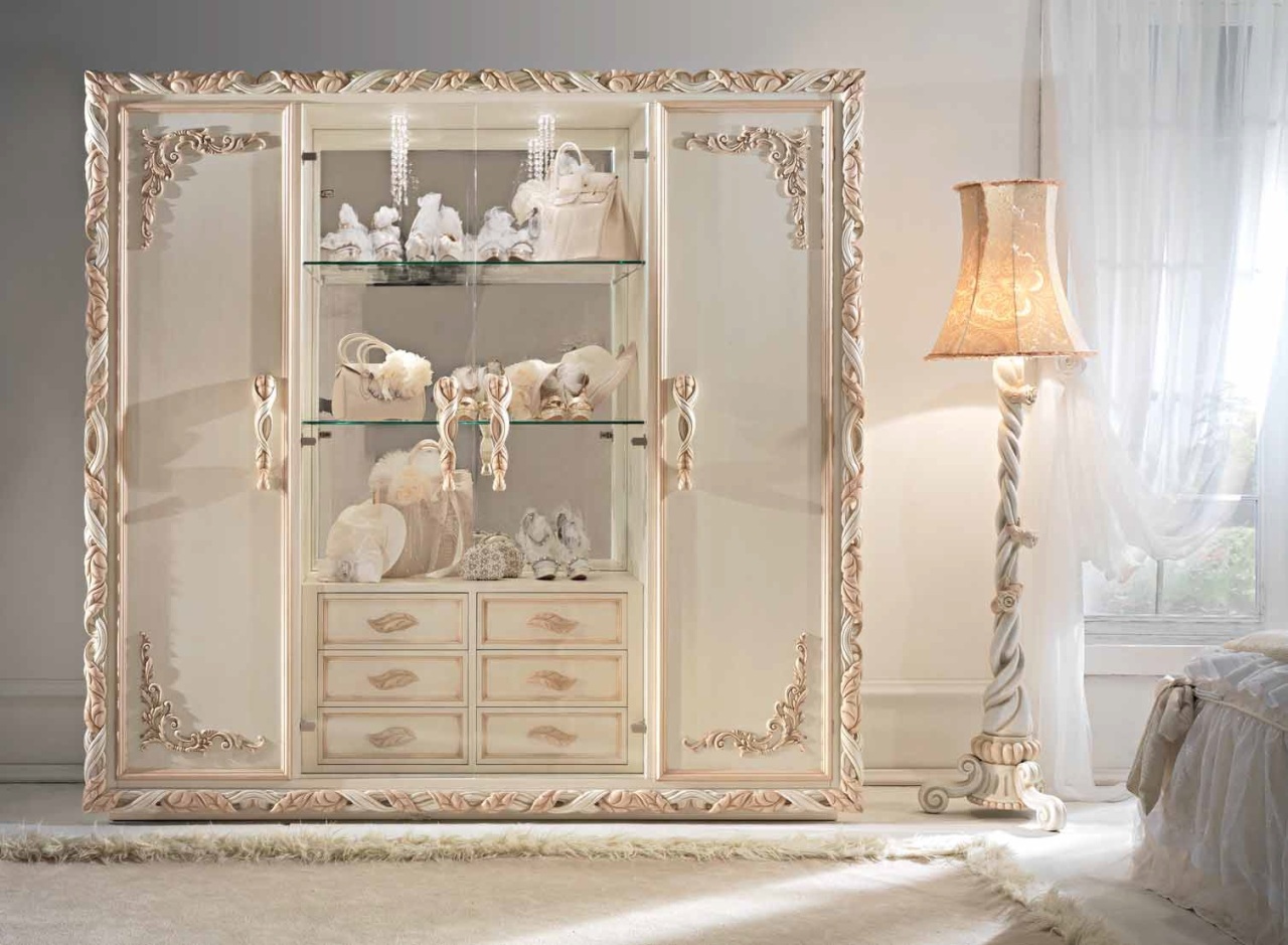 Шкаф Mon Amour art.2170 от магазина Piramida Interiors