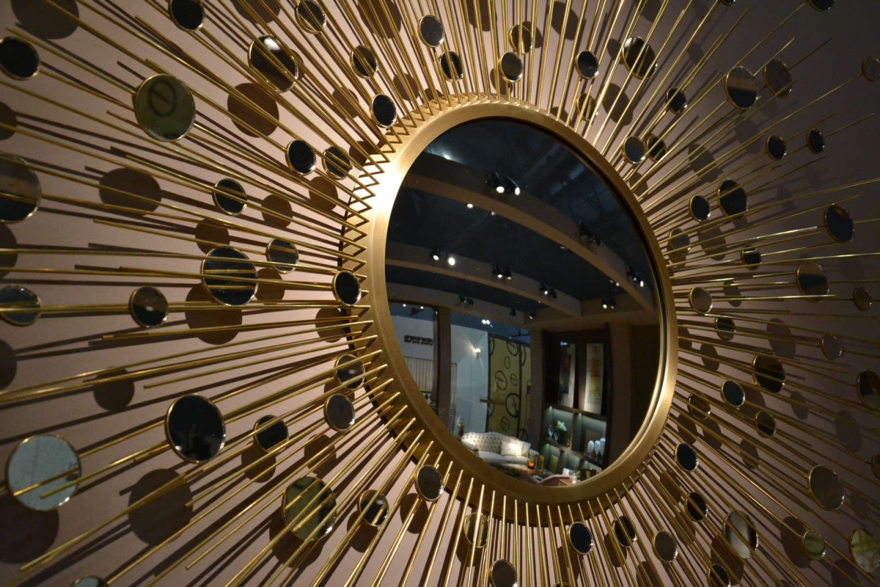 Зеркало Milano 2014 art.SOLEIL от магазина Piramida Interiors