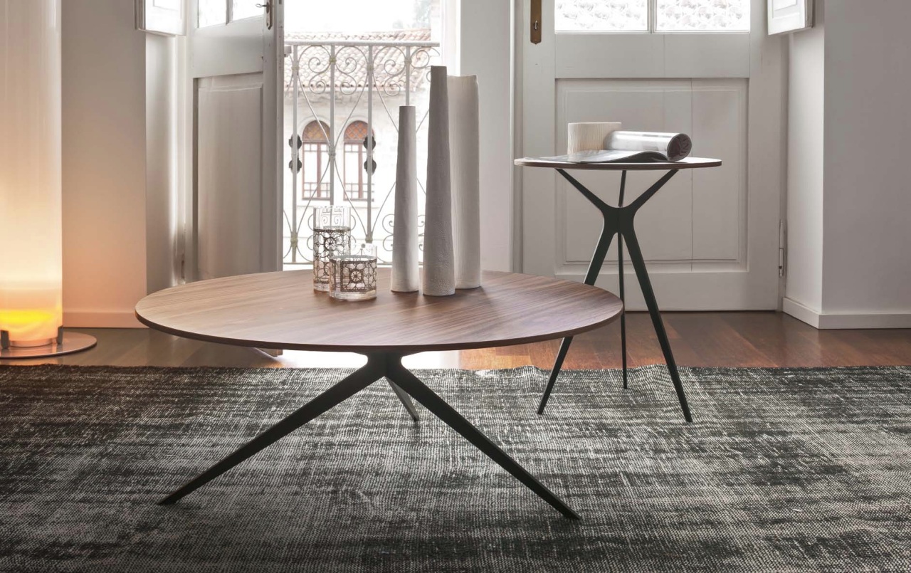 Журнальный стол Tree art.6298 от магазина Piramida Interiors