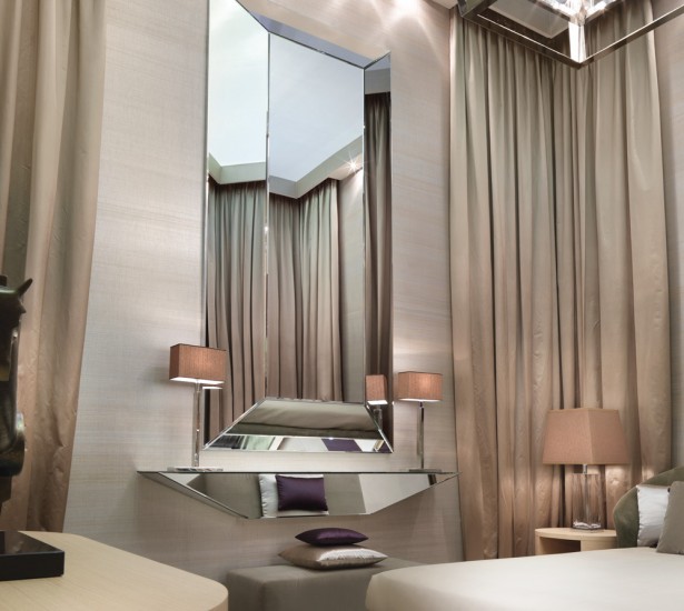 Зеркало Dolce Vita art.DV175 от магазина Piramida Interiors