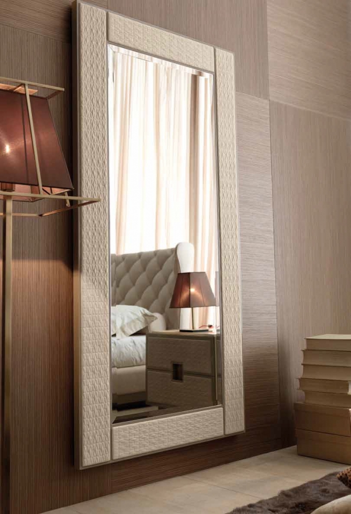 Зеркало Home Decoration art.YVONNE_2 от магазина Piramida Interiors