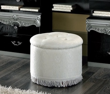 Пуф Barocco Black art.1086COM.00014 от магазина Piramida Interiors