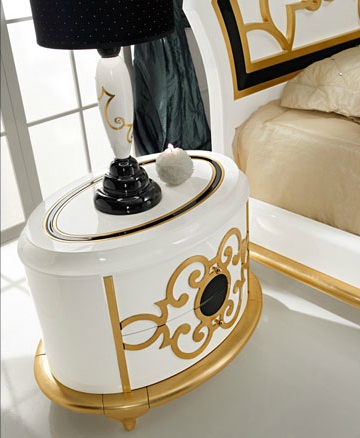 Прикроватная тумба Boulevard art.HB.023 от магазина Piramida Interiors