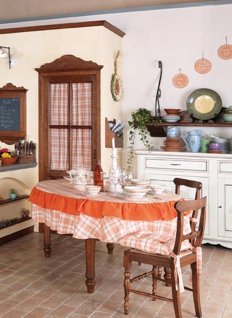 Стол Ginestra art.1649 от магазина Piramida Interiors