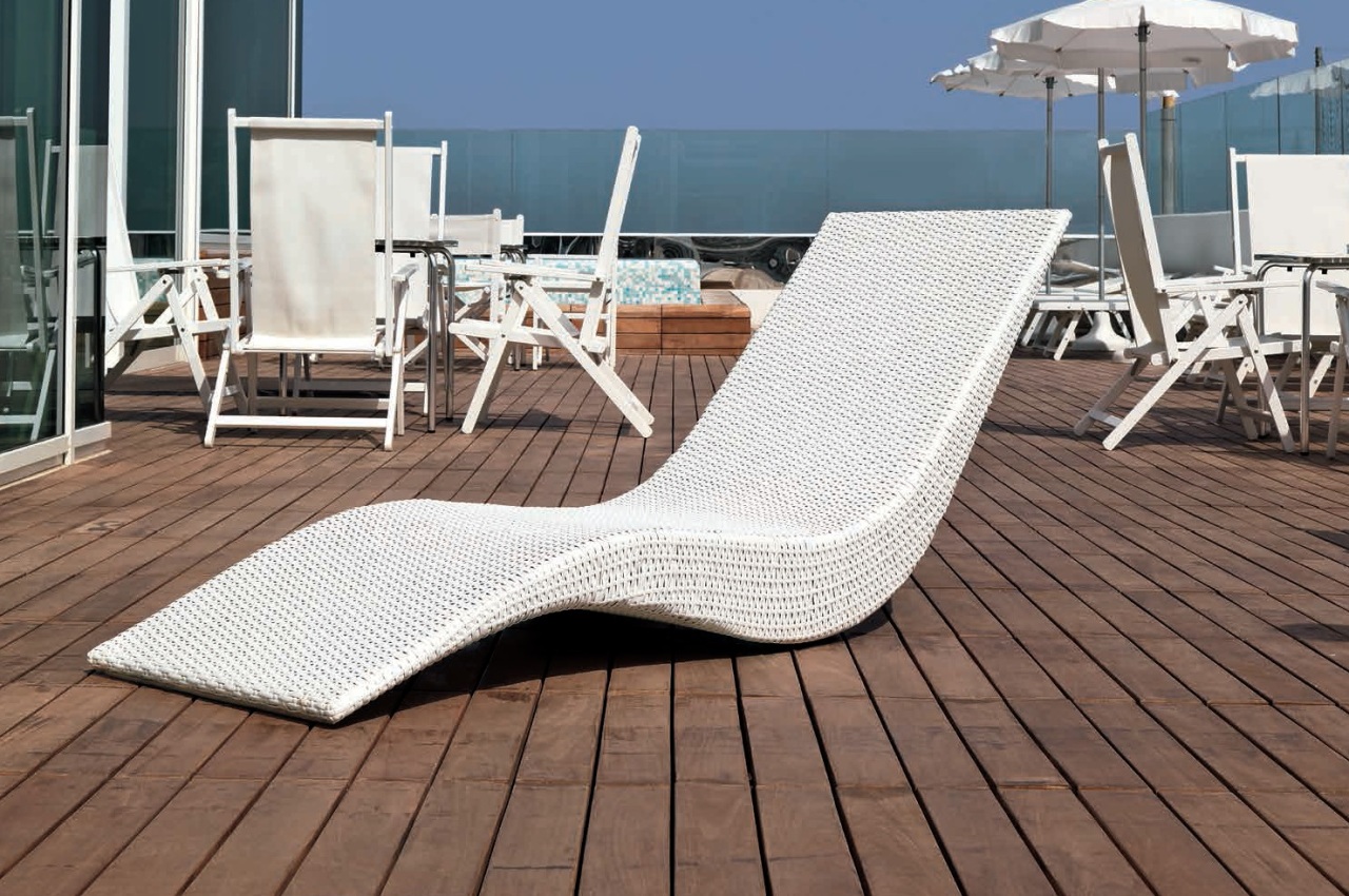Шезлонг Outdoor art.PANAREA от магазина Piramida Interiors